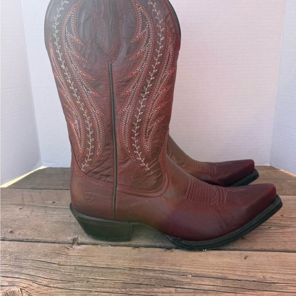 Ariat Women's Heeled Boots - dark red - Picture 3 of 8